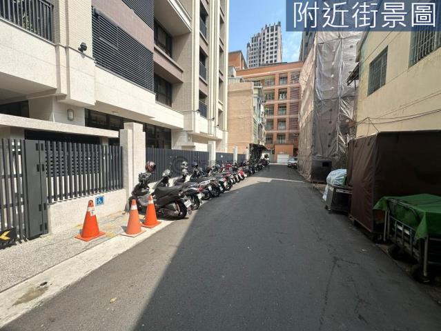三民區透天-8