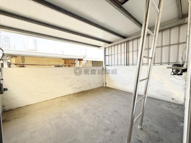 高雄苓雅透天-10