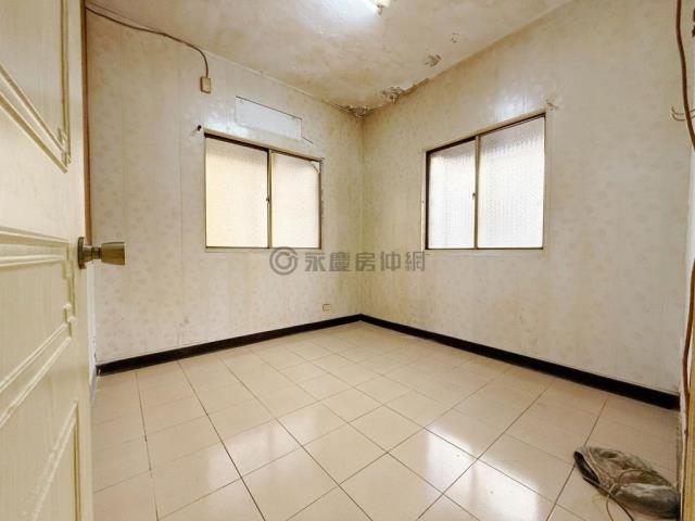 高雄苓雅透天-6